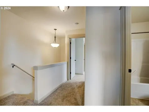 7745 Ne Mary Beth Lane Hillsboro OR 97124