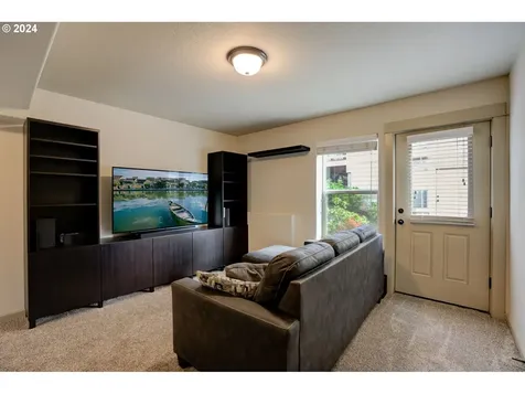 7745 Ne Mary Beth Lane Hillsboro OR 97124