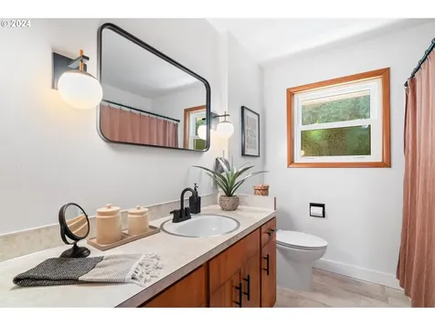 635 Sky Lane Forest Grove OR 97116