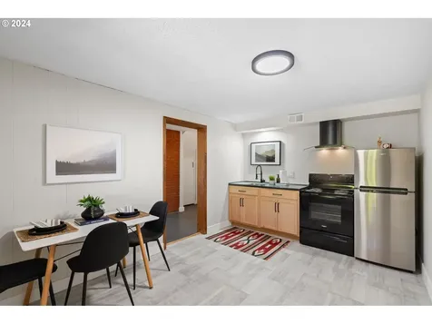 635 Sky Lane Forest Grove OR 97116