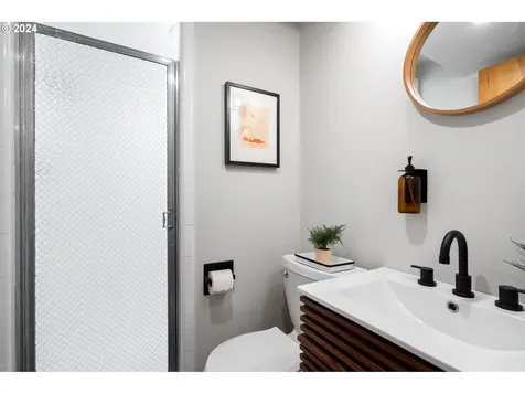 635 Sky Lane Forest Grove OR 97116