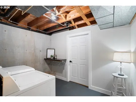 635 Sky Lane Forest Grove OR 97116