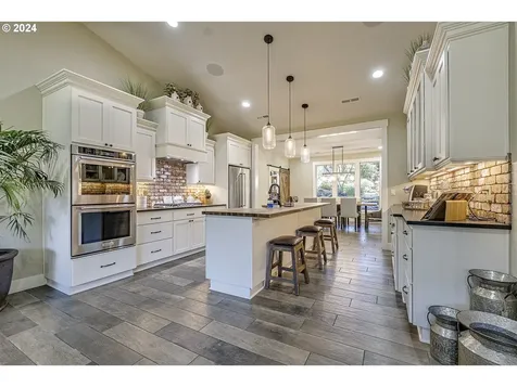 9780 Sw Clark Hill Road Beaverton OR 97007