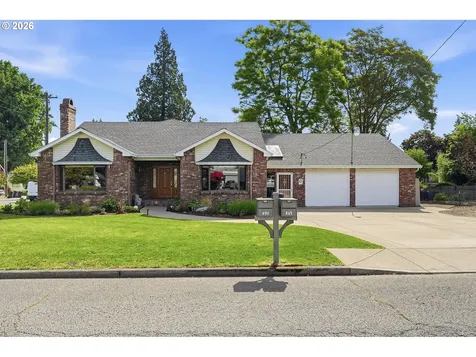 890 N Holly Street Canby OR 97013