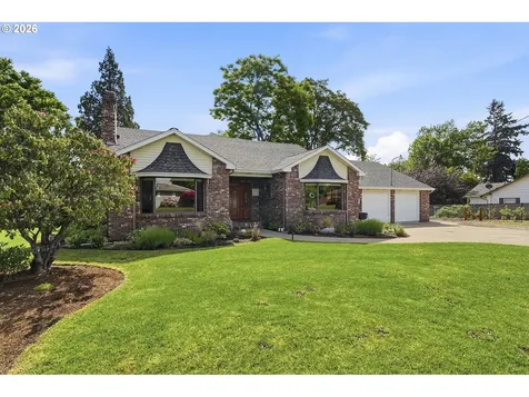 890 N Holly Street Canby OR 97013