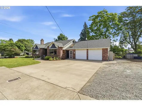 890 N Holly Street Canby OR 97013