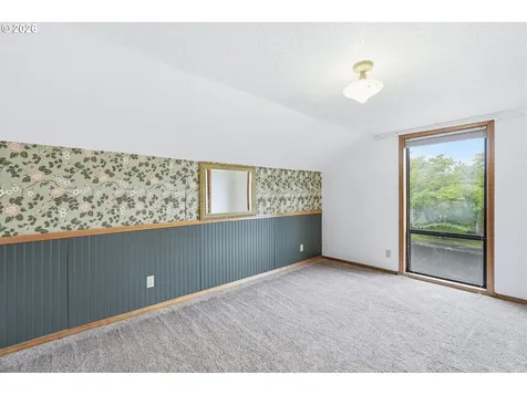 890 N Holly Street Canby OR 97013