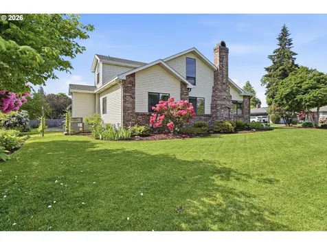 890 N Holly Street Canby OR 97013