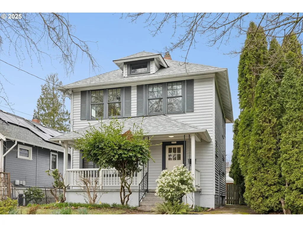 2931 SE Tibbetts Street Portland OR 97202