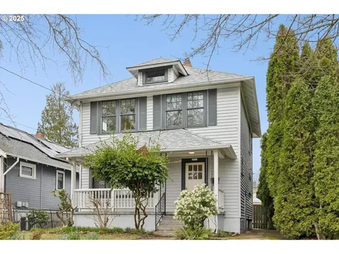 2931 SE Tibbetts Street Portland OR 97202
