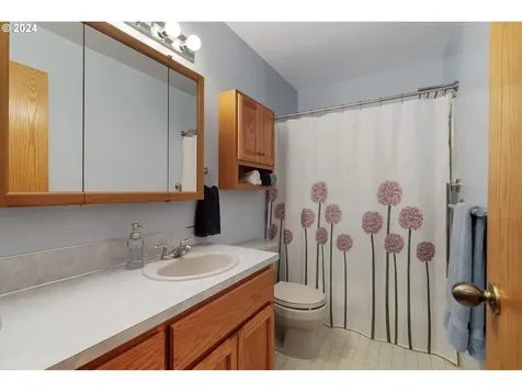 1113 NW 81st Circle Vancouver WA 98665