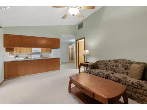 1113 NW 81st Circle Vancouver WA 98665