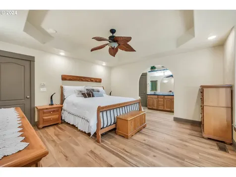 88139 9th Street Veneta OR 97487