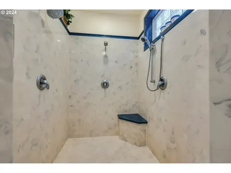88139 9th Street Veneta OR 97487