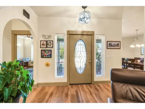 88139 9th Street Veneta OR 97487