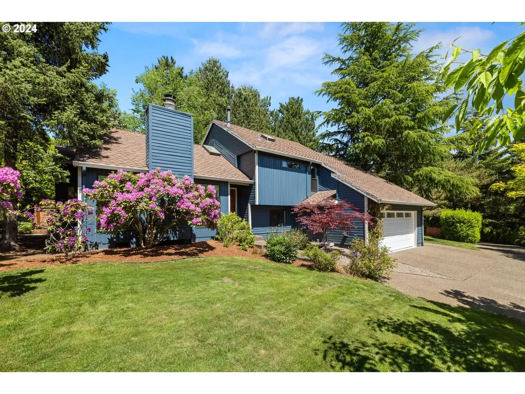 559 Sunny Hill Drive Lake Oswego OR 97034