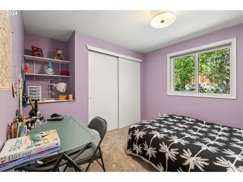 559 Sunny Hill Drive Lake Oswego OR 97034