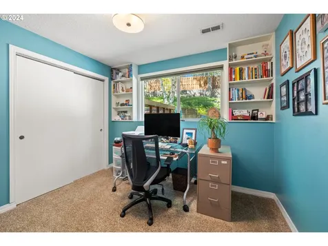 559 Sunny Hill Drive Lake Oswego OR 97034
