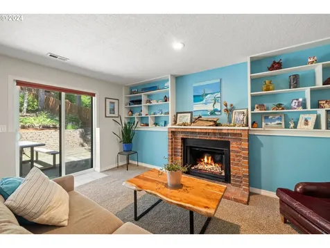 559 Sunny Hill Drive Lake Oswego OR 97034