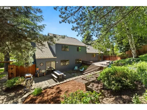 559 Sunny Hill Drive Lake Oswego OR 97034