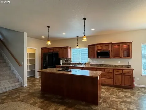 2585 Lexington Avenue Sutherlin OR 97479