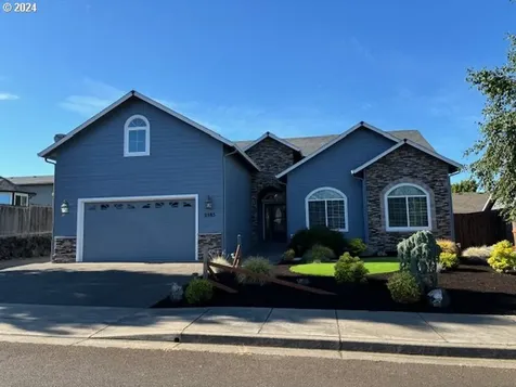 2585 Lexington Avenue Sutherlin OR 97479