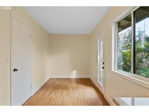 2210 SW Ecole Avenue Beaverton OR 97005