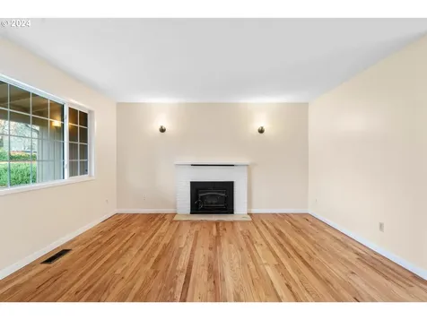 2210 SW Ecole Avenue Beaverton OR 97005