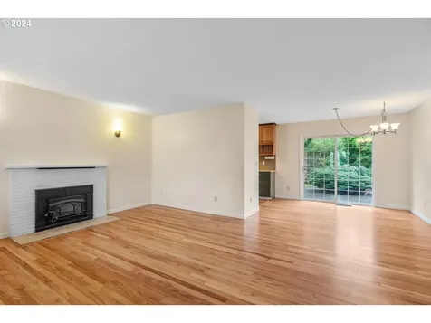 2210 SW Ecole Avenue Beaverton OR 97005