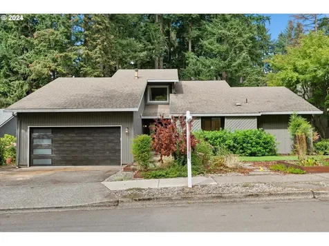 8793 SW Iroquois Drive Tualatin OR 97062