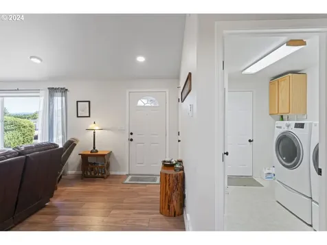 1235 Yew Street Florence OR 97439