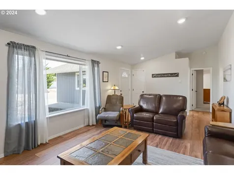 1235 Yew Street Florence OR 97439