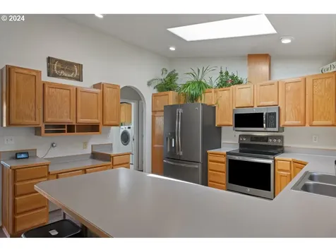 1235 Yew Street Florence OR 97439