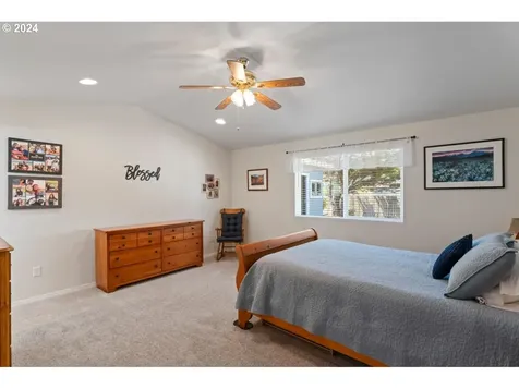 1235 Yew Street Florence OR 97439