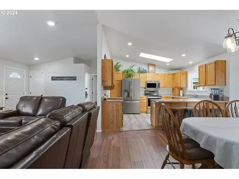 1235 Yew Street Florence OR 97439