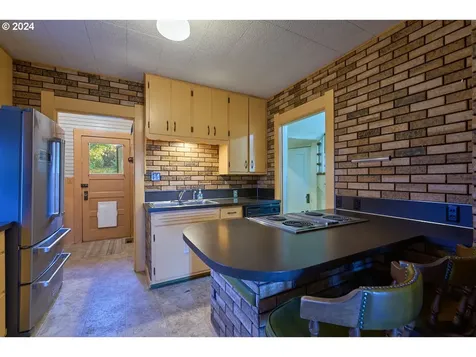 401 SE 6th Street Enterprise OR 97828