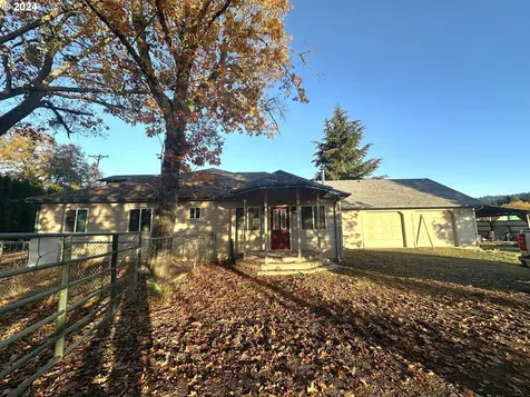 304 Dairy Loop Road Roseburg OR 97471
