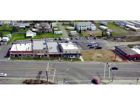 1 NE Main Street Winston OR 97496