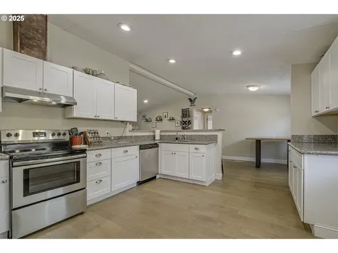 115 W 2nd Street Yamhill OR 97148