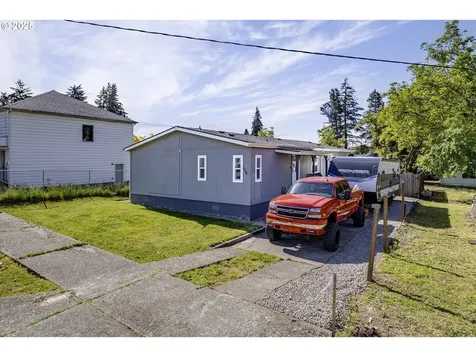 115 W 2nd Street Yamhill OR 97148