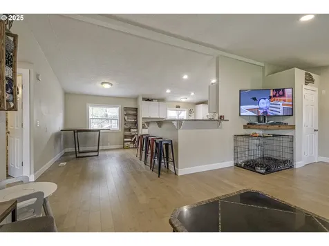 115 W 2nd Street Yamhill OR 97148