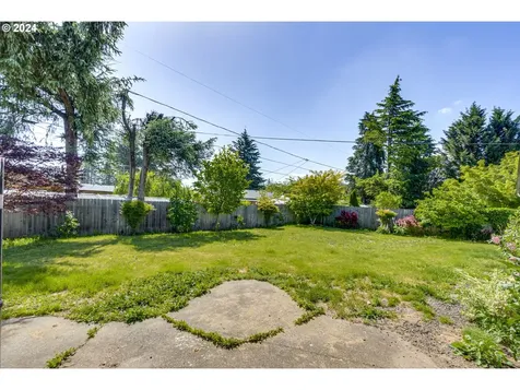 1844 Se 181st Avenue Portland OR 97233