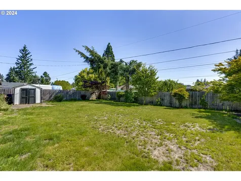 1844 Se 181st Avenue Portland OR 97233