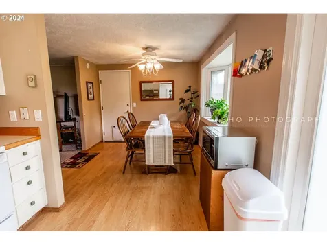 438 Blackfoot Avenue Eugene OR 97404