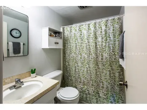 438 Blackfoot Avenue Eugene OR 97404