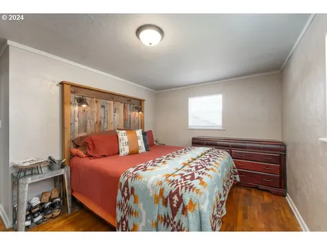 1063 Ne Knoll Avenue Roseburg OR 97470
