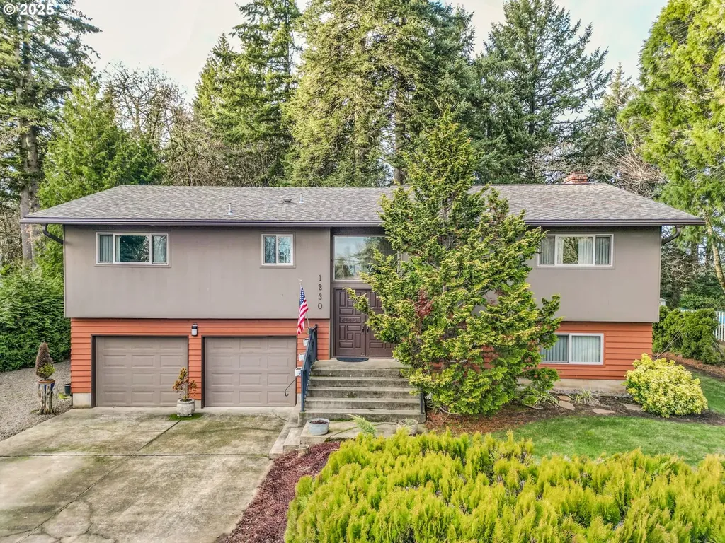 1230 Madrona Drive Oregon City OR 97045