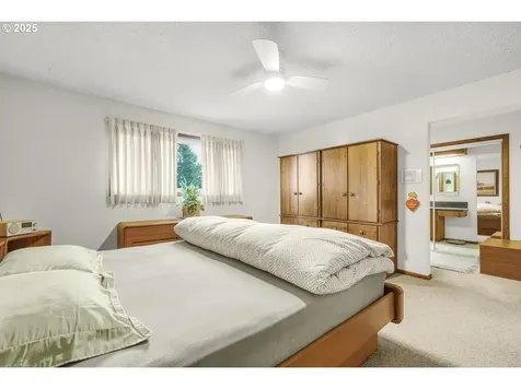 1230 Madrona Drive Oregon City OR 97045