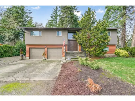 1230 Madrona Drive Oregon City OR 97045