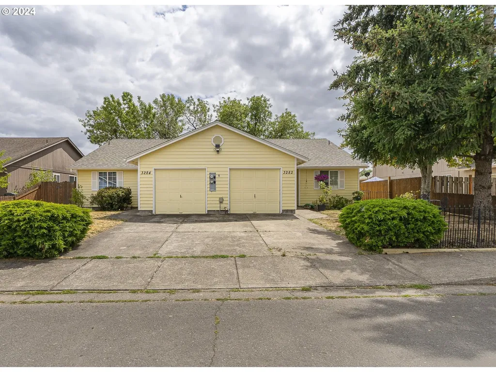 3282 Rockingham Court Ne Salem OR 97301